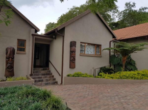 Zwavelpoort Guesthouse